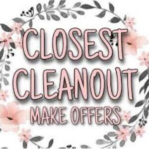 CLOSET CLEAN OUT!! BUNDLES AND OFFERS ACCEPTED